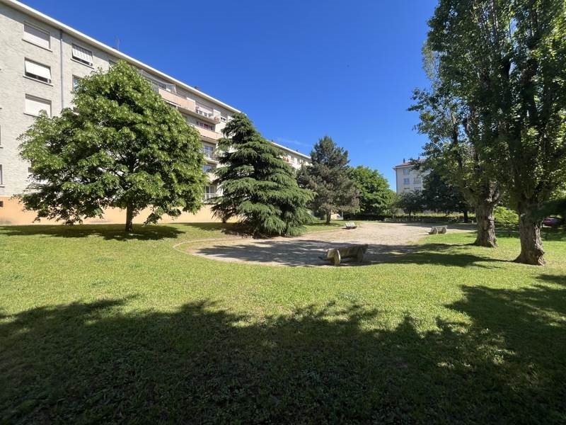 Appartement à vendre, 65m², Bron