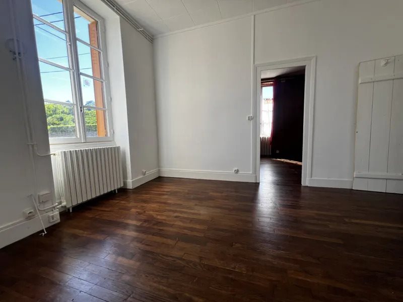 Maison à vendre, 114m², Saint-Amand-Montrond