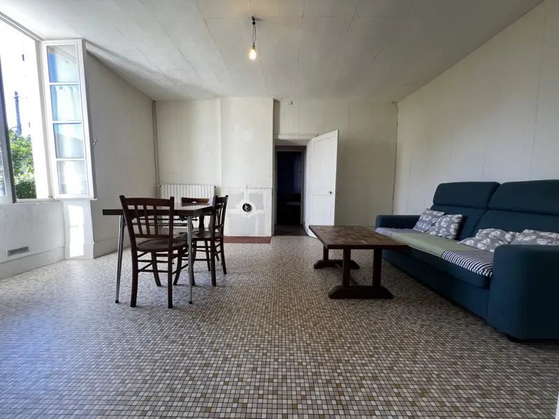 Maison à vendre, 114m², Saint-Amand-Montrond