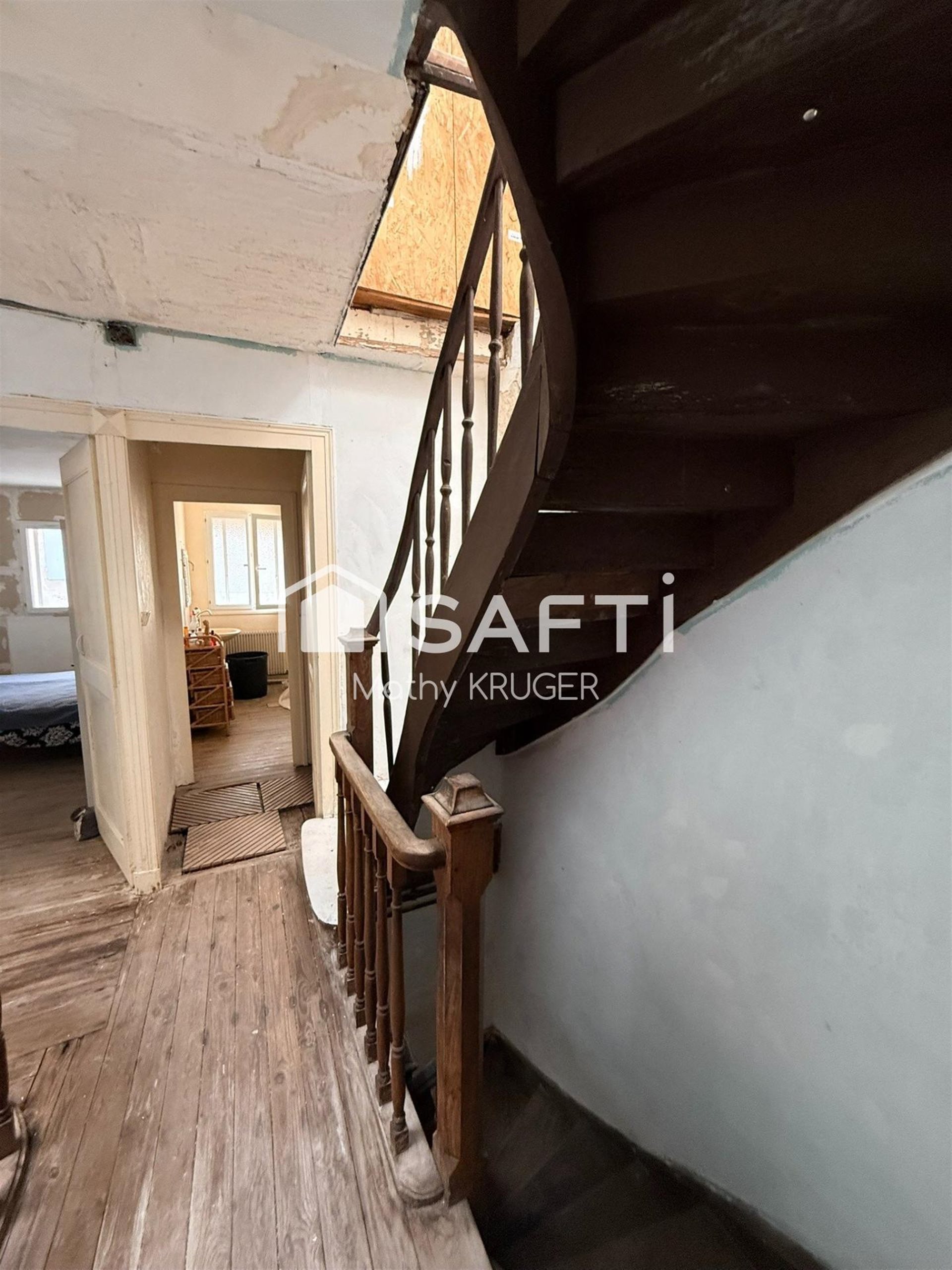 Maison à vendre, 160m², Sainte-Foy-la-Grande