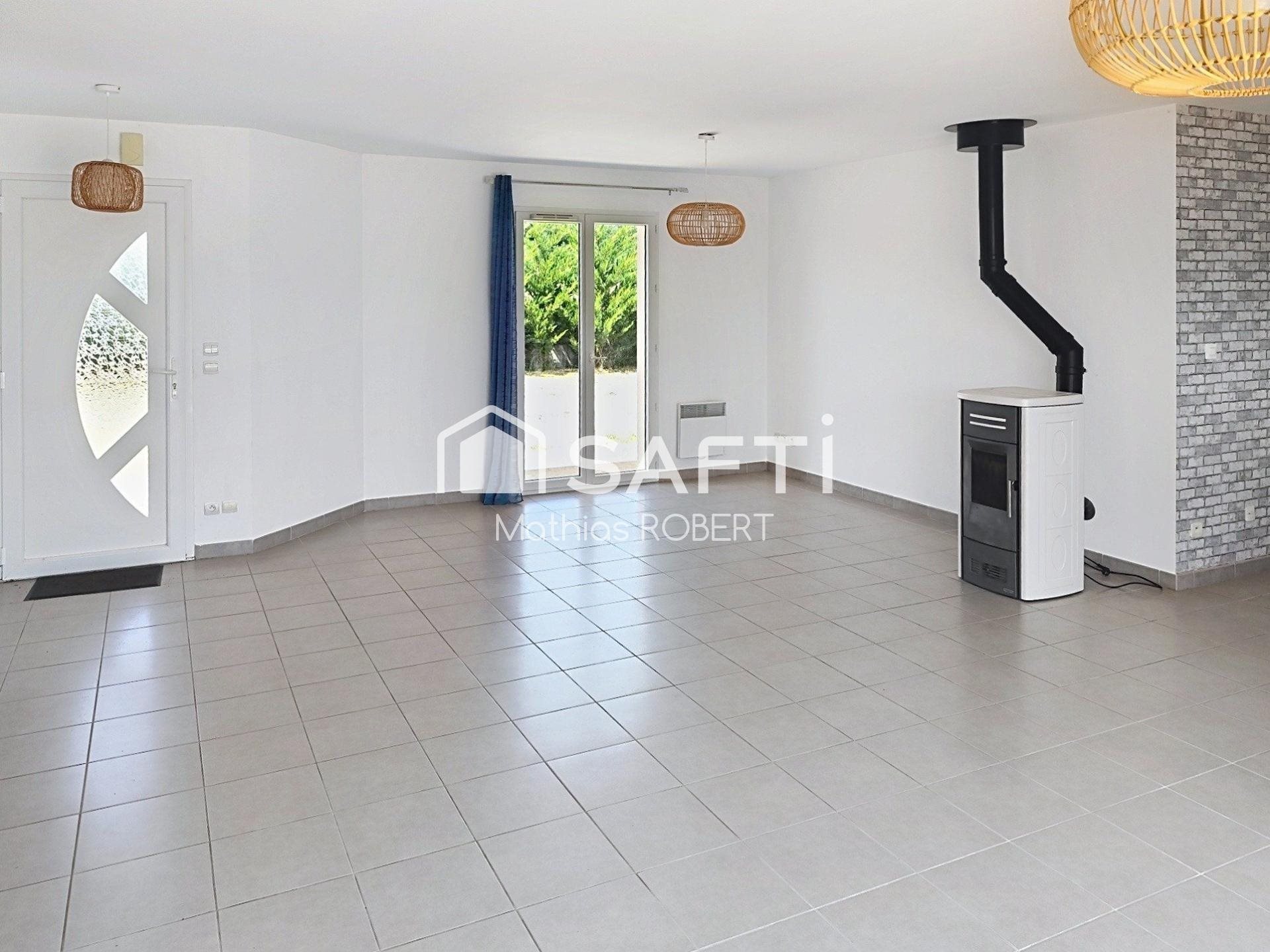 Maison à vendre, 106m², Aussac-Vadalle