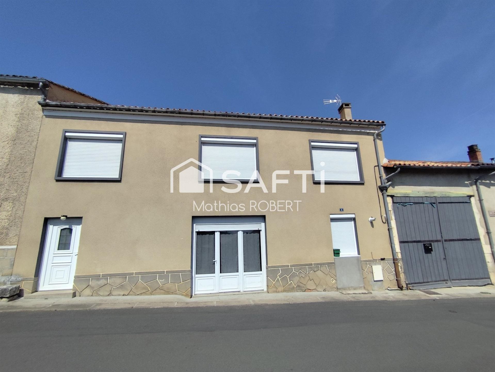 Maison à vendre, 110m², Saint-Amant-de-Boixe