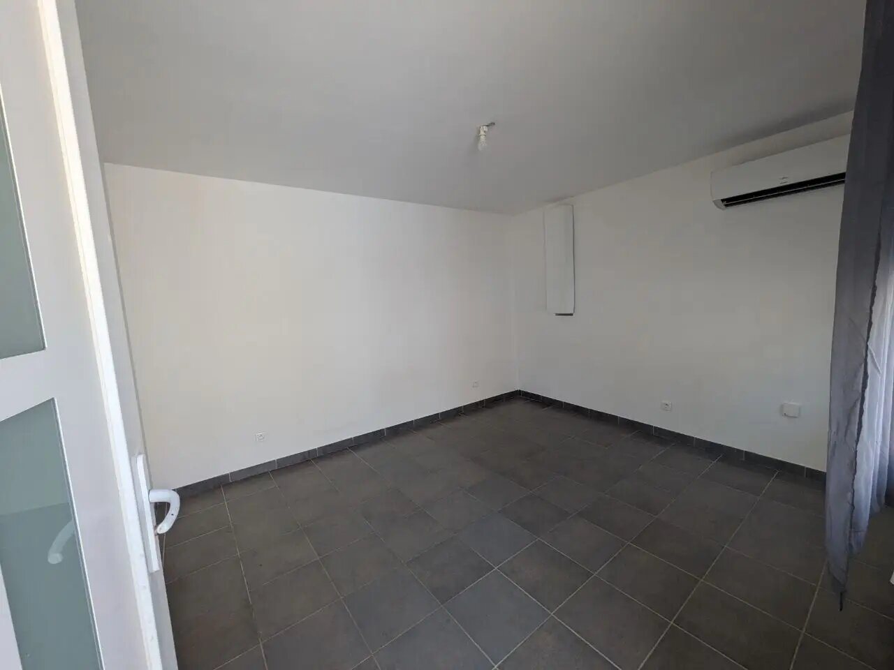 Appartement à louer, 33m², Courthézon