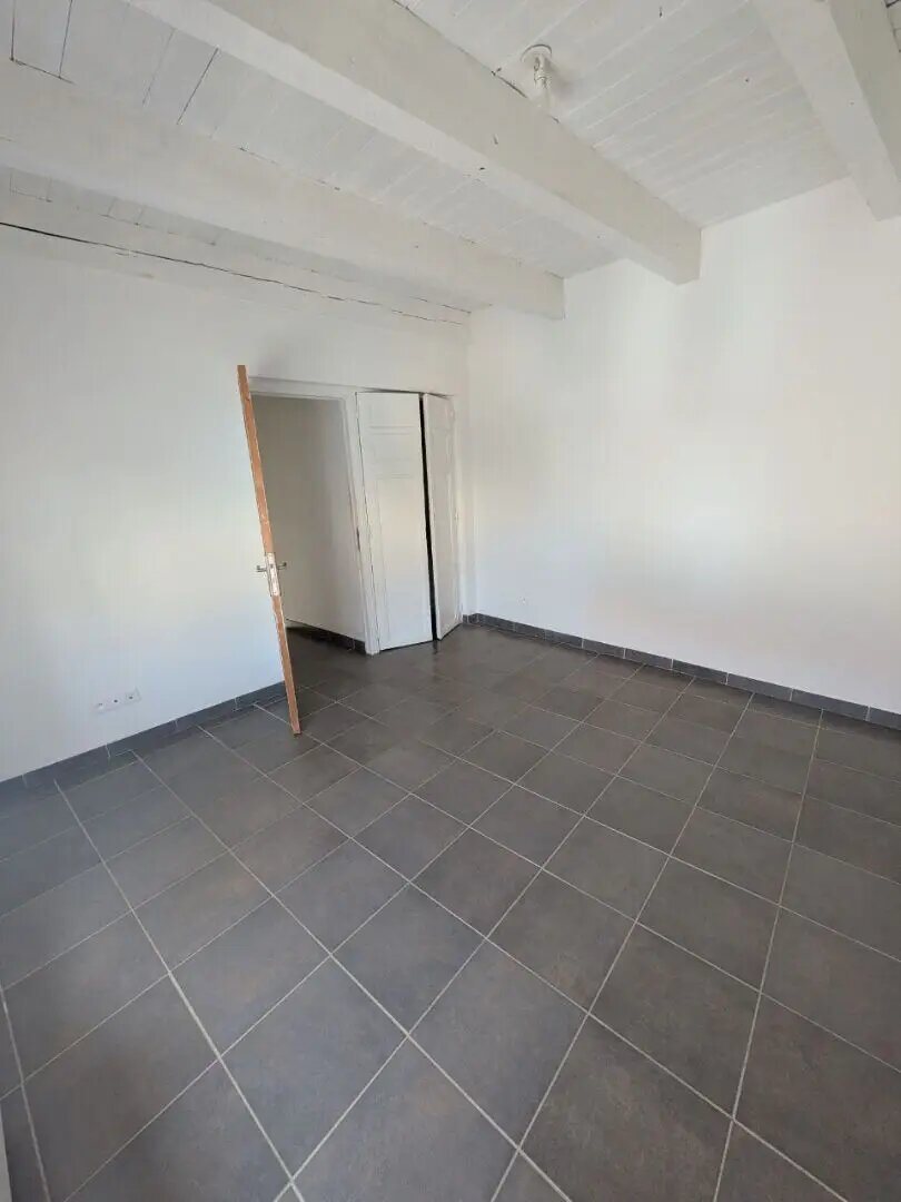 Appartement à louer, 33m², Courthézon