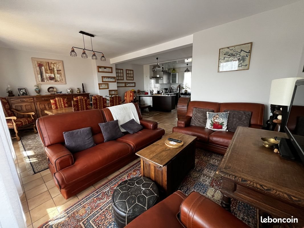Appartement à vendre, 100m², Villefranche-de-Rouergue