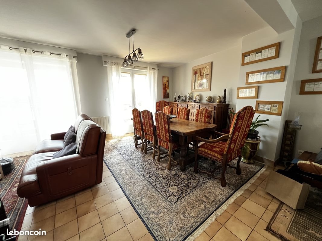 Appartement à vendre, 100m², Villefranche-de-Rouergue
