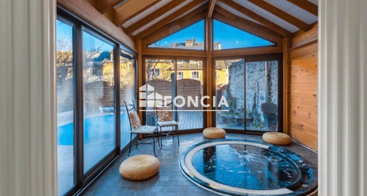 Maison à vendre, 572m², Mont-Dauphin