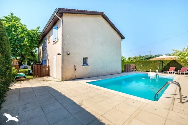 Maison à vendre, 141m², Mions