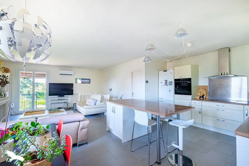 Maison à vendre, 141m², Mions