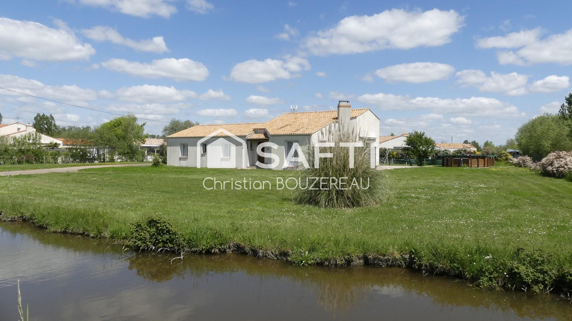Maison à vendre, 151m², Le Perrier
