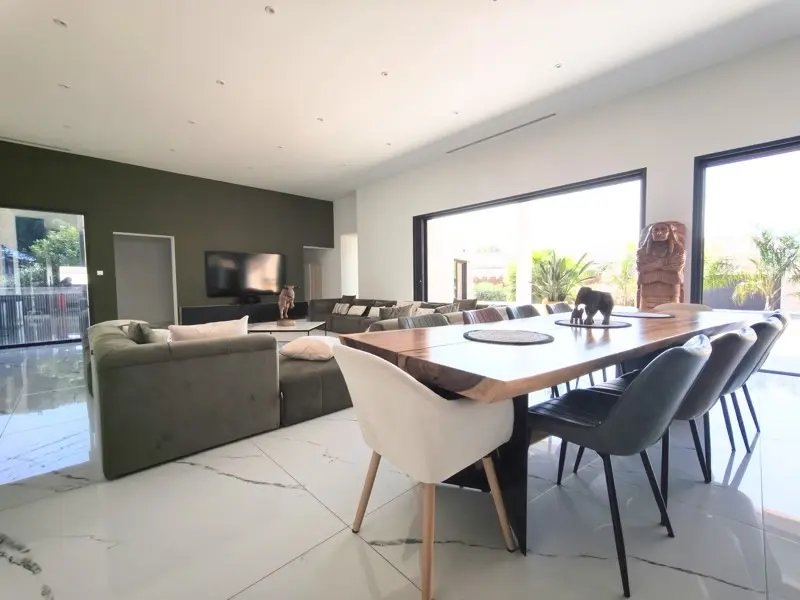 Maison à vendre, 236m², Aigues-Mortes