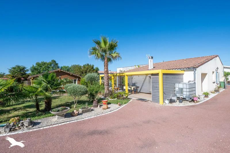 Maison à vendre, 121m², Médis