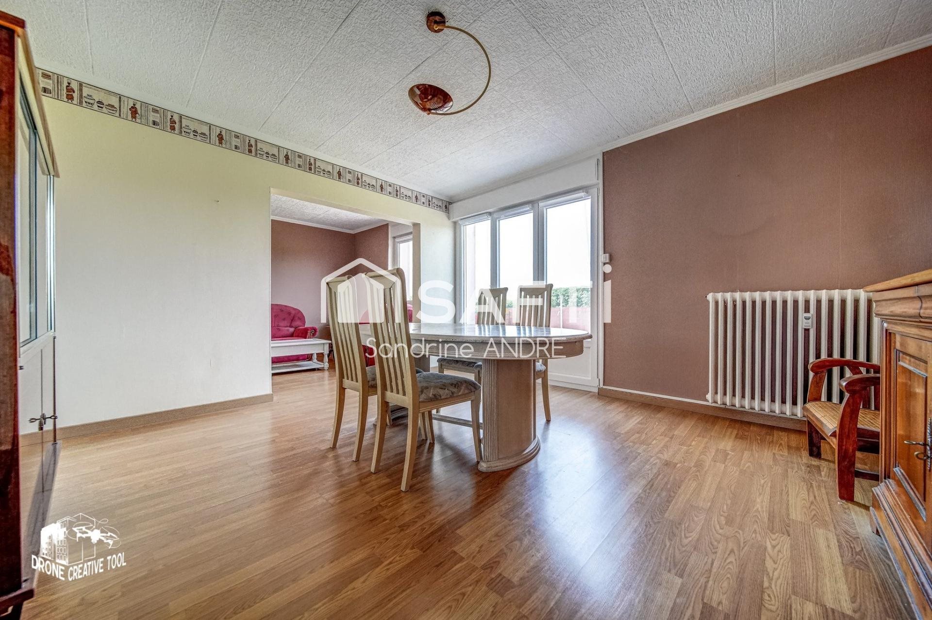 Appartement à vendre, 84m², Neufchef