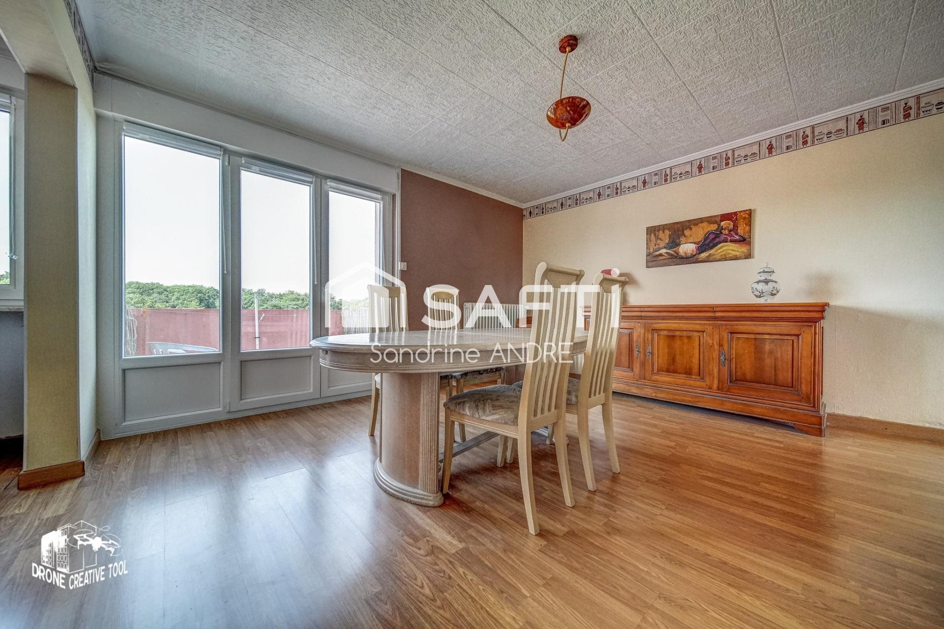 Appartement à vendre, 84m², Neufchef