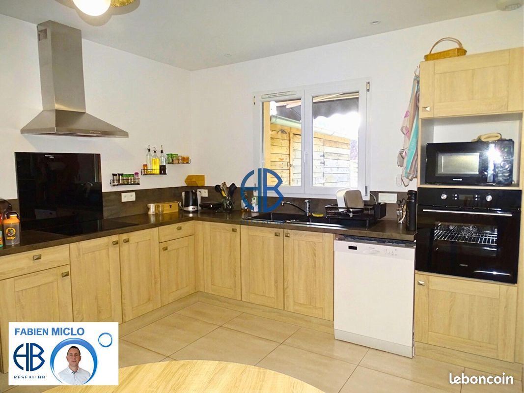 Maison à vendre, 75m², Doissin