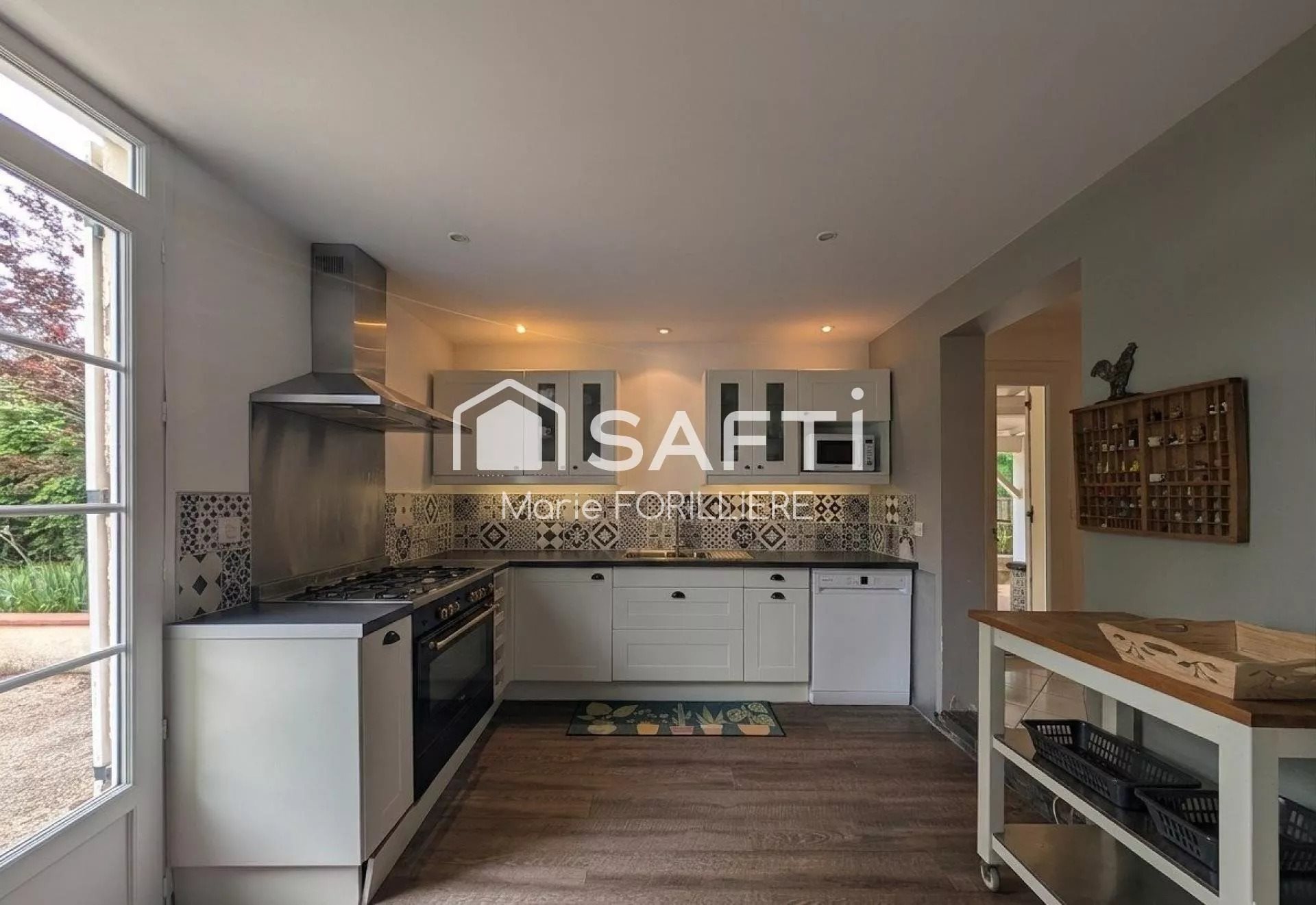 Maison à vendre, 325m², Bayas