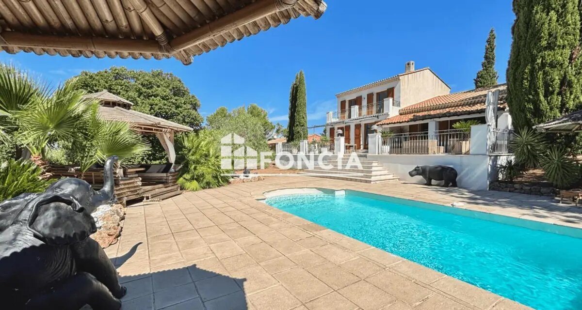 Maison à vendre, 186m², Fréjus