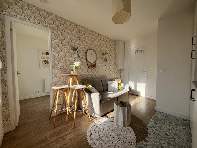 Appartement à louer, 27m², Paris 18ème