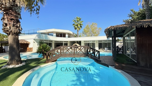 Maison 5 pièces 230 m² · à Grau d'Agde · 230 m² · 1 260 000 €