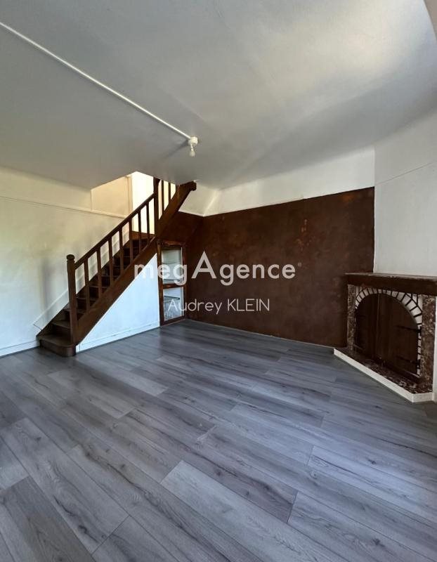 Maison à vendre, 157m², Pont-sur-Yonne