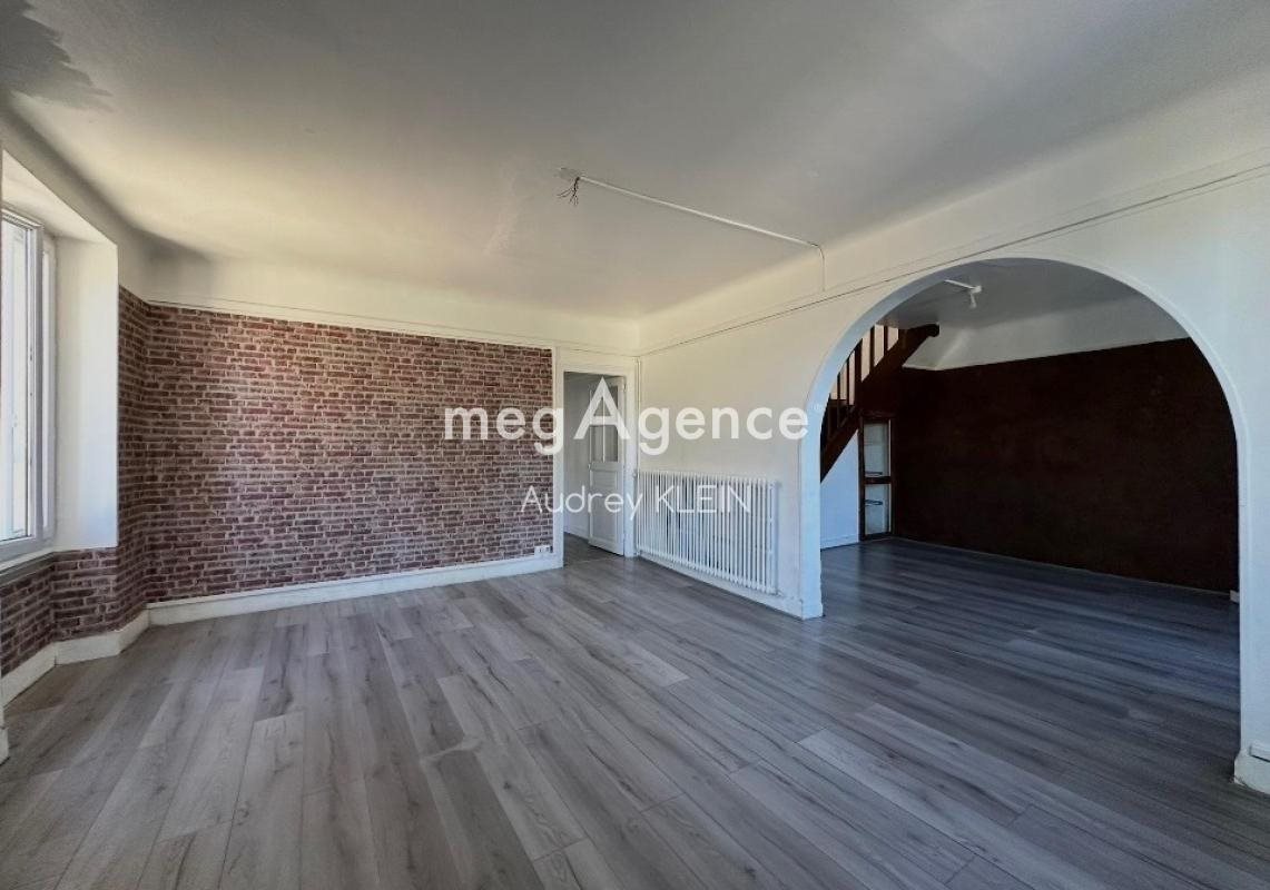 Maison à vendre, 157m², Pont-sur-Yonne