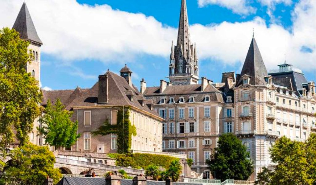 Maison à vendre, 1m², Pau
