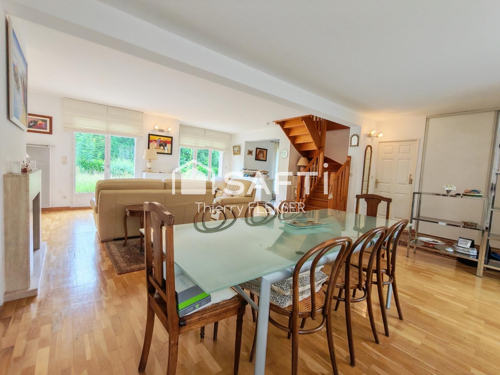 Maison à vendre, 130m², Luzarches