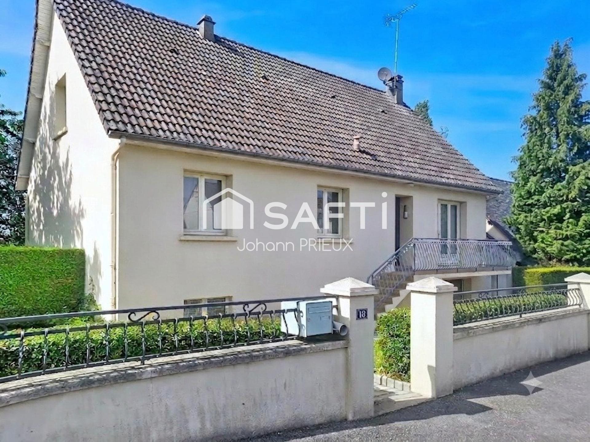 Maison à vendre, 131m², Pré-en-Pail