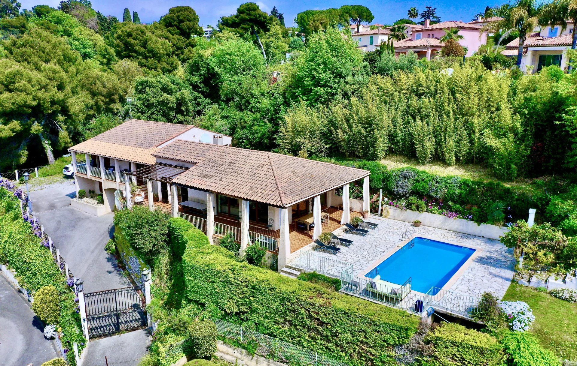Maison à vendre, 269m², Cagnes-sur-Mer