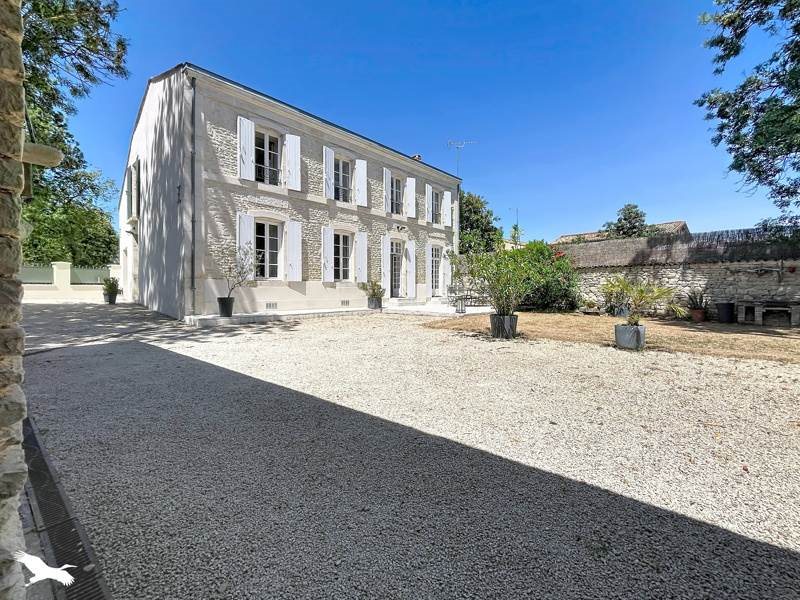 Maison à vendre, 210m², La Laigne