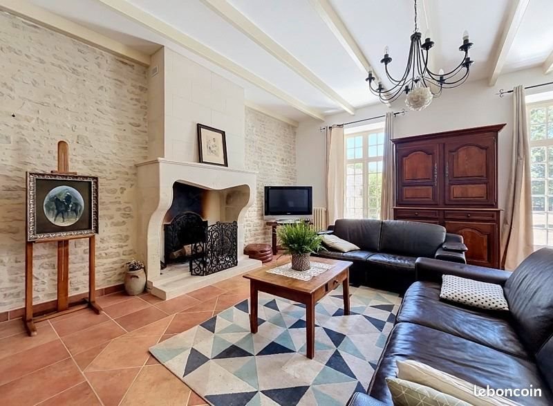 Maison à vendre, 210m², La Laigne