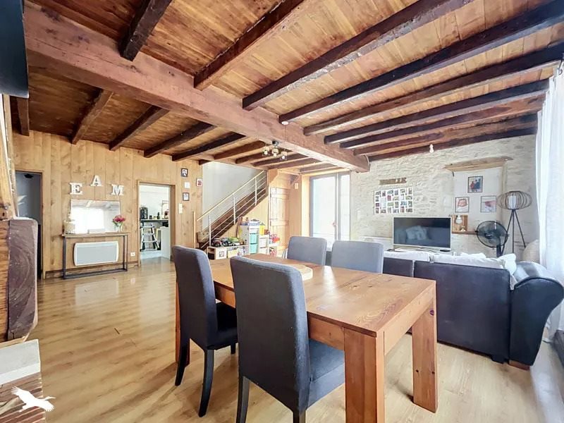 Maison à vendre, 131m², Mauzé-sur-le-Mignon