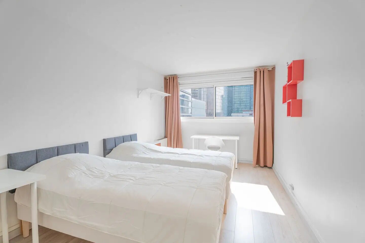 Appartement à louer, 79m², Courbevoie
