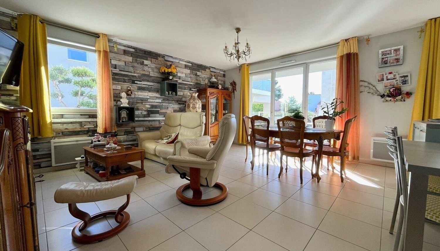 Appartement à vendre, 83m², Mèze