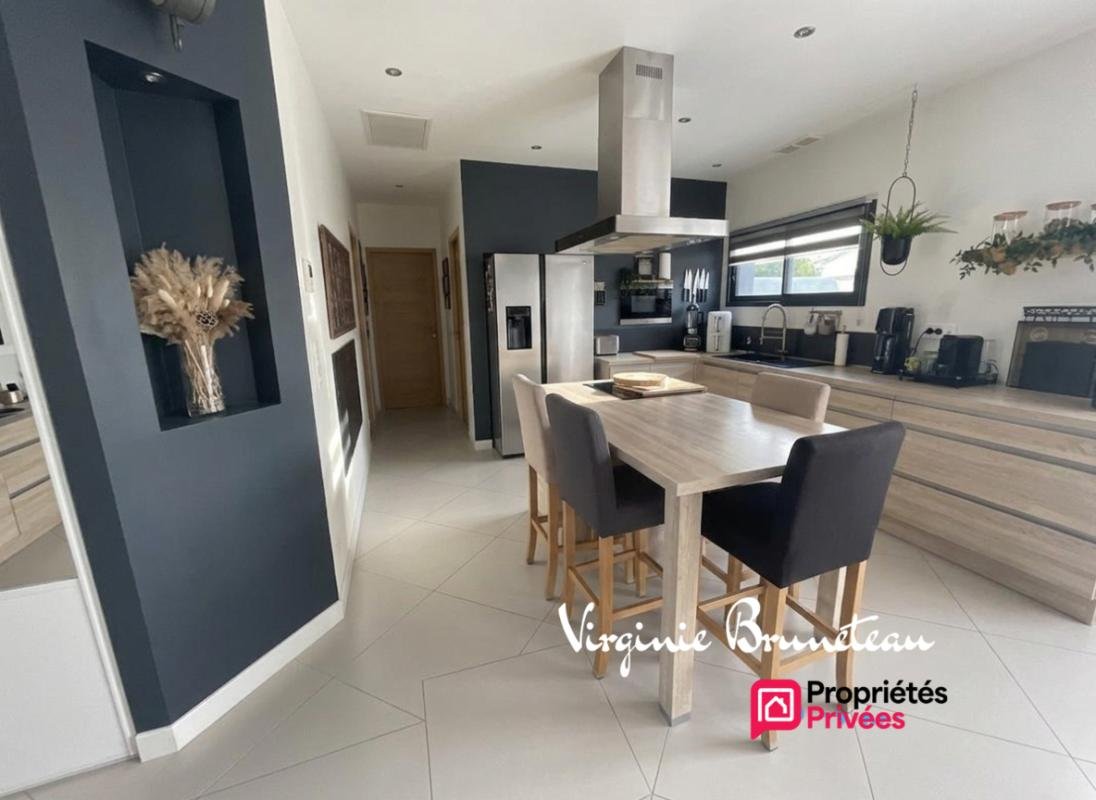 Maison à vendre, 119m², Soussans