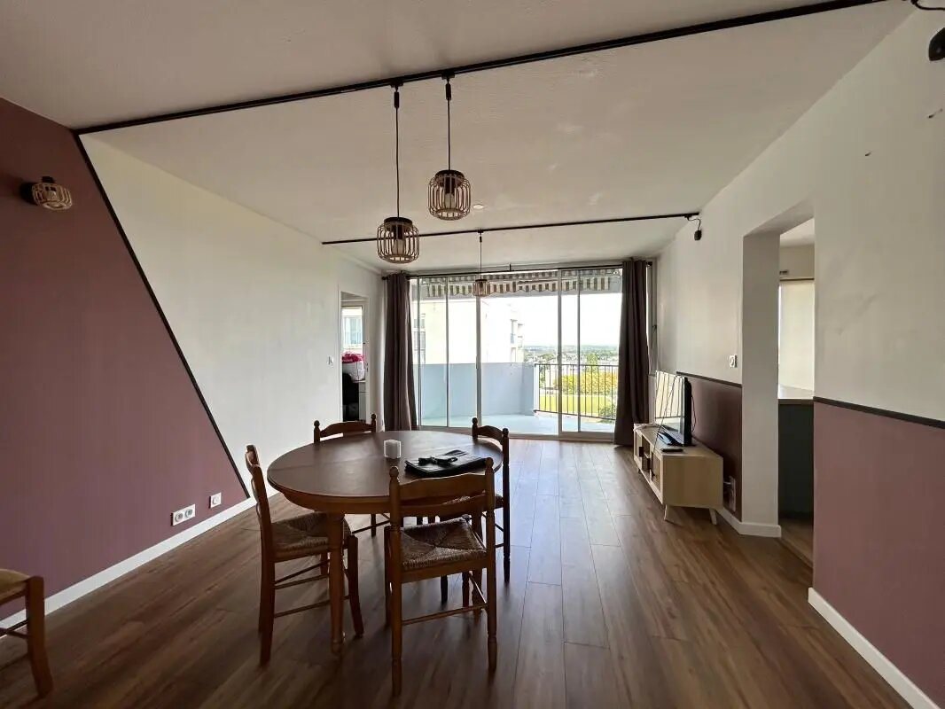 Appartement à louer, 79m², Vannes