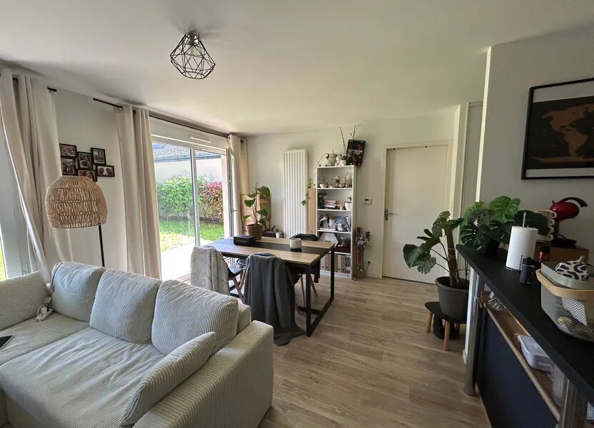 Appartement à louer, 45m², Plescop