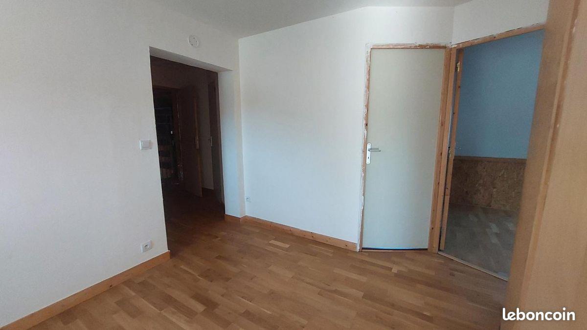 Maison à vendre, 143m², Theix