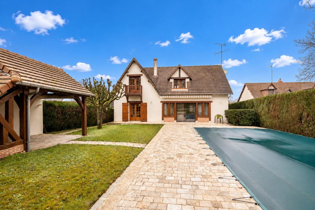 Maison à vendre, 195m², Cellettes