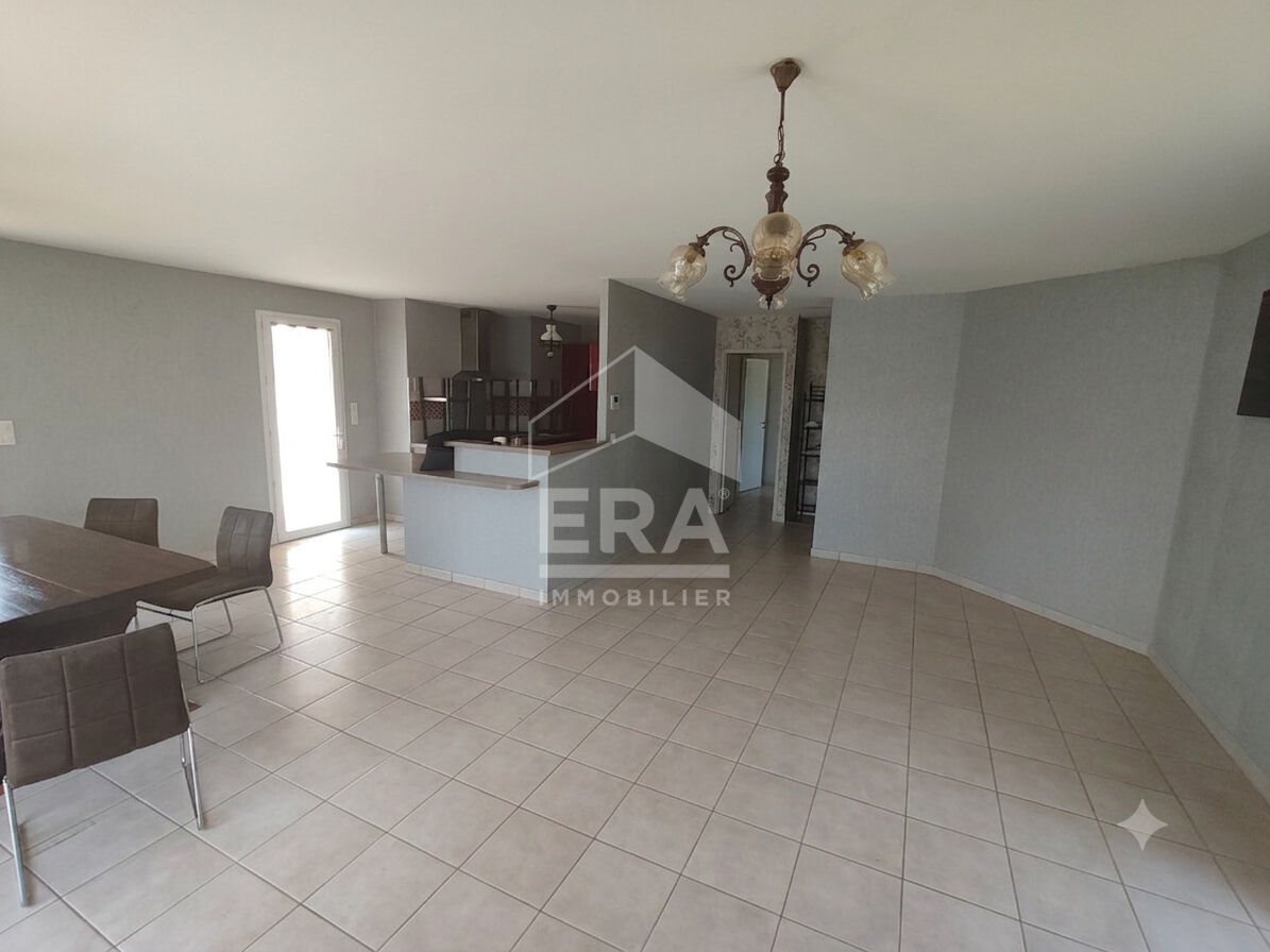 Maison à vendre, 115m², Saint-Front-de-Pradoux