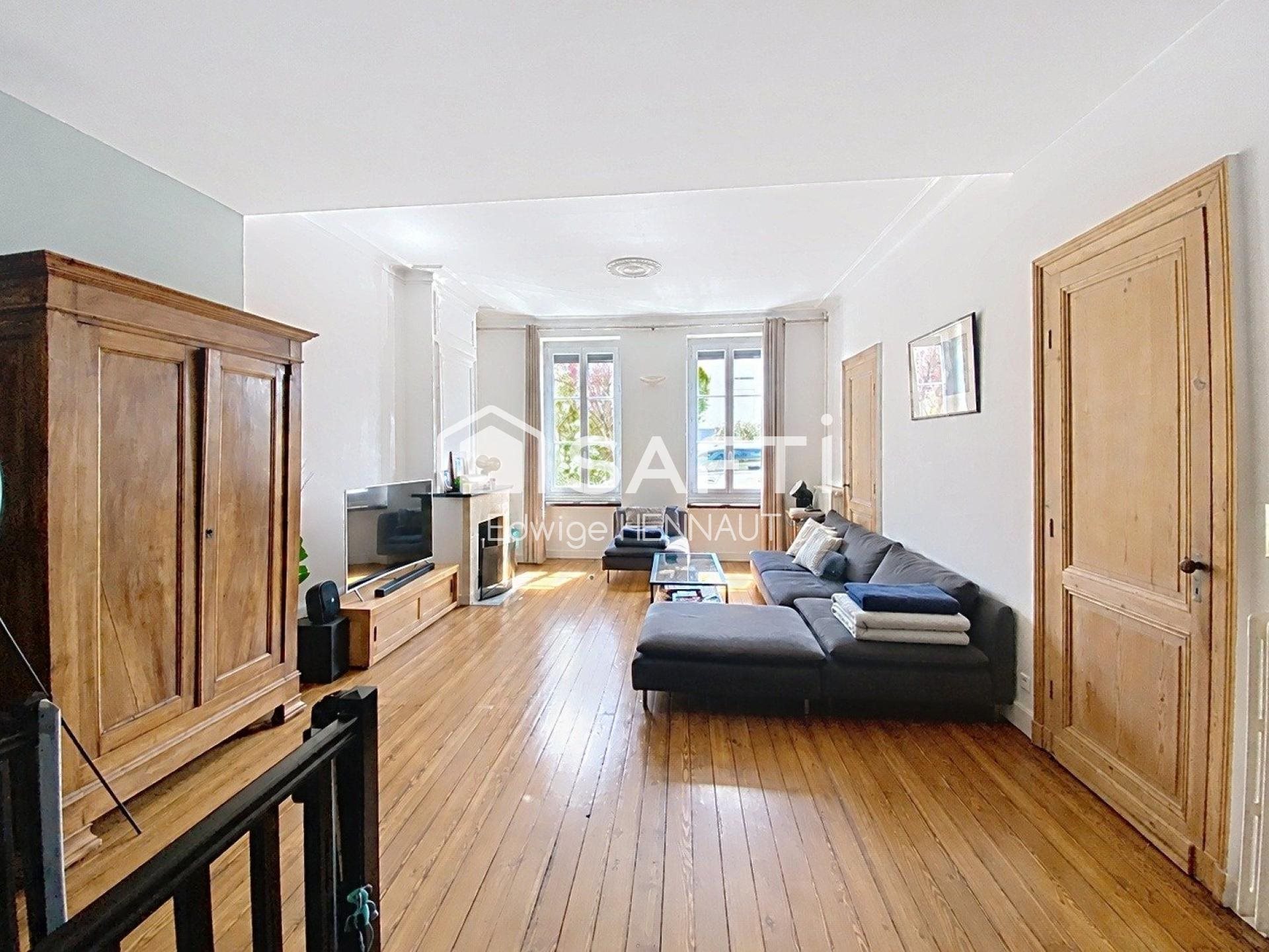 Maison à vendre, 200m², Saint-Médard-en-Jalles