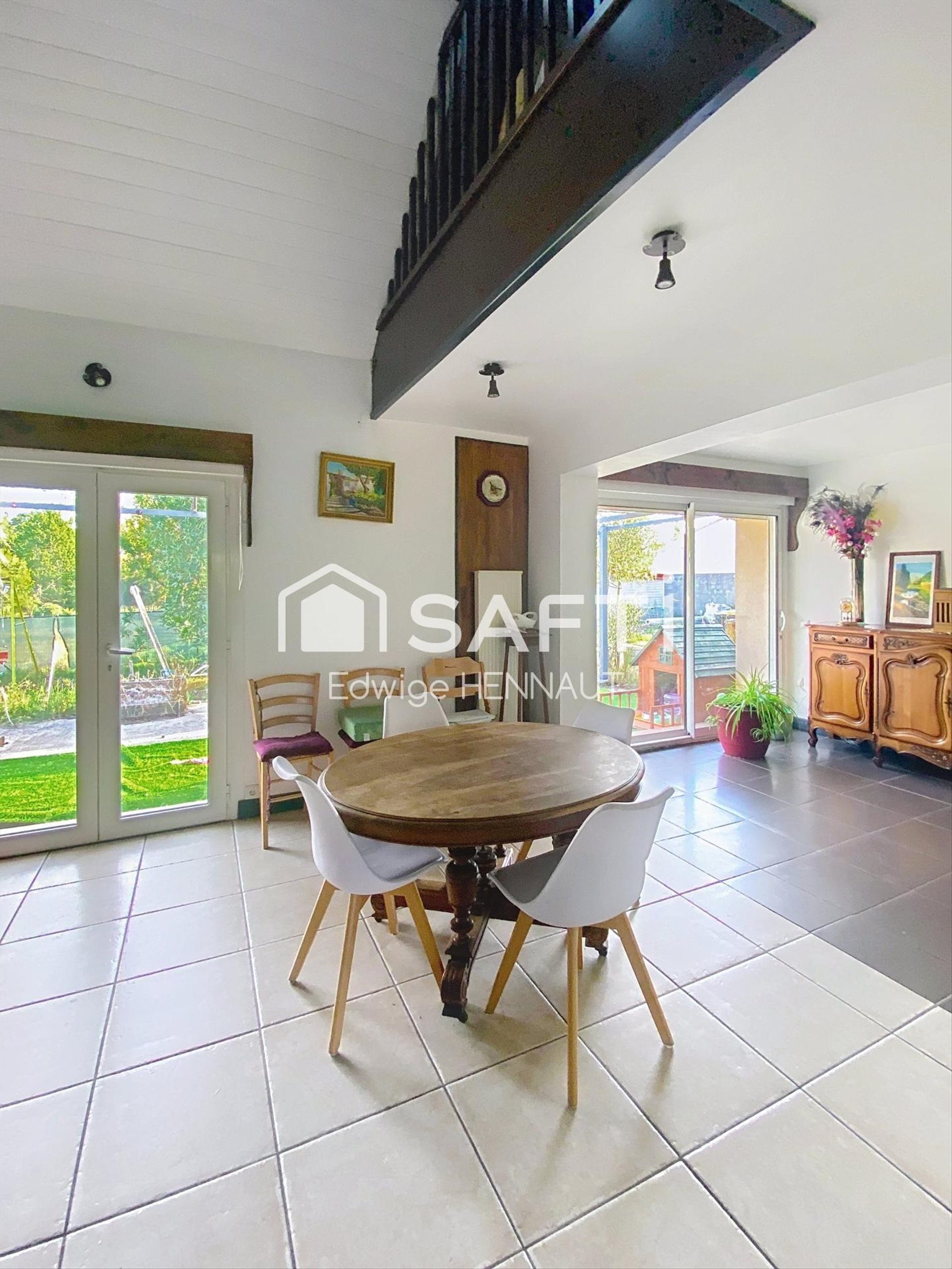 Maison à vendre, 160m², Saint-Ciers-d'Abzac