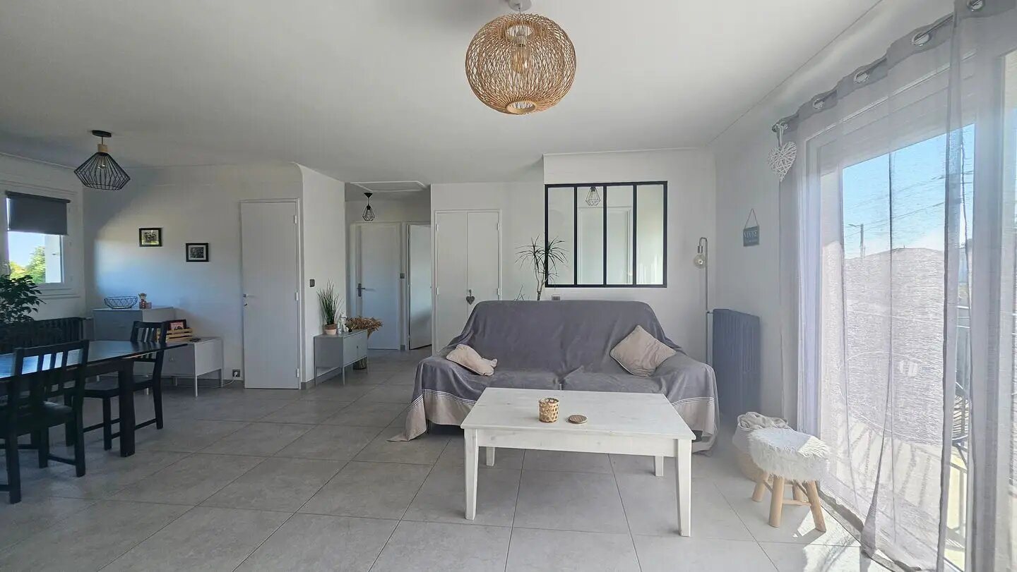 Maison à vendre, 139m², Neuville-de-Poitou