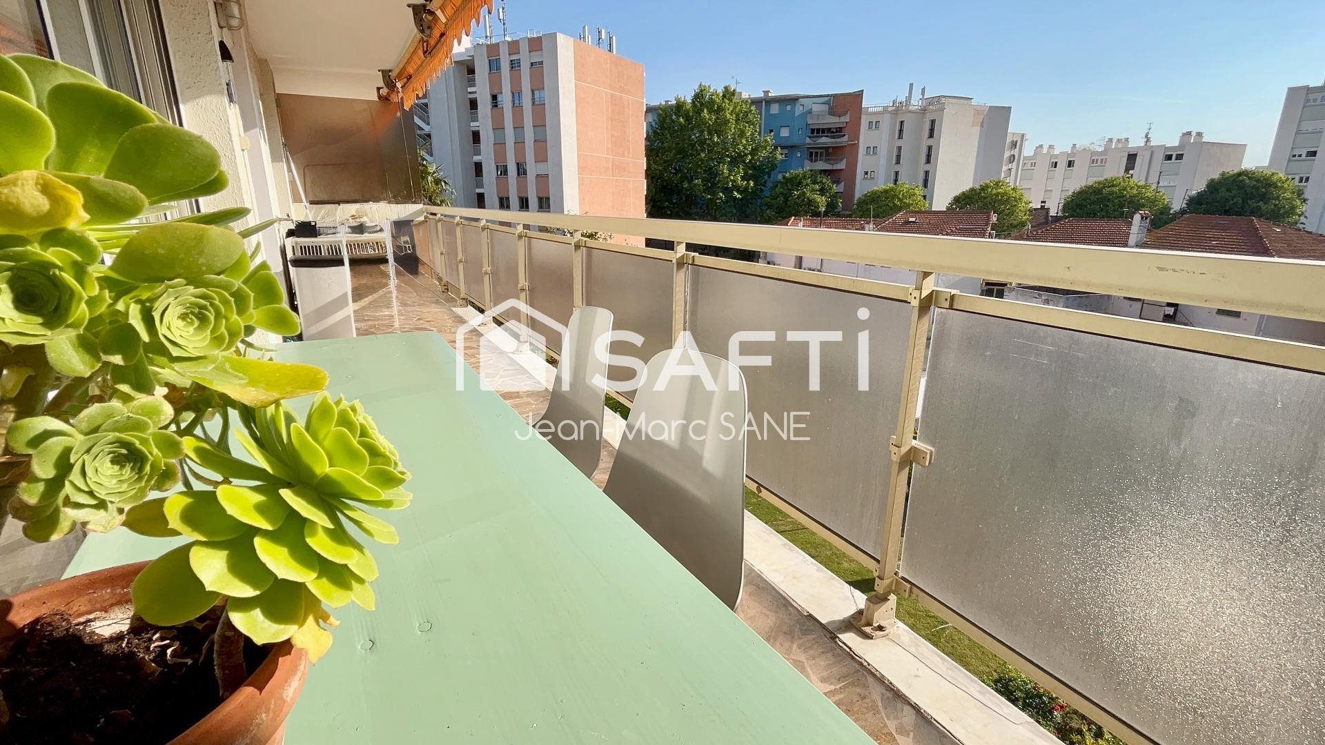 Appartement à vendre, 79m², Antibes