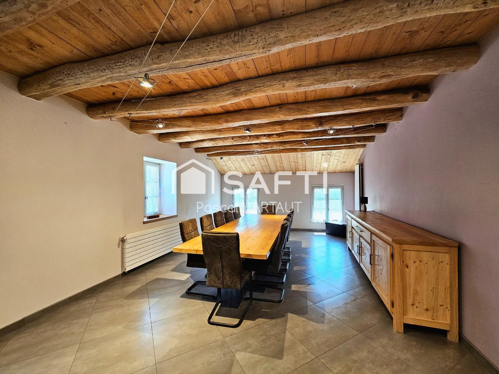 Maison à vendre, 143m², Château-Chalon