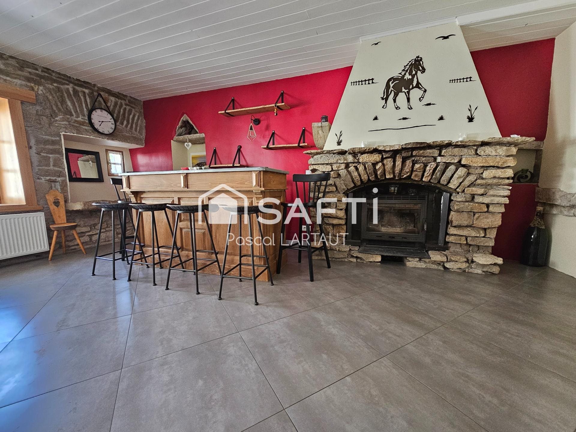 Maison à vendre, 143m², Château-Chalon