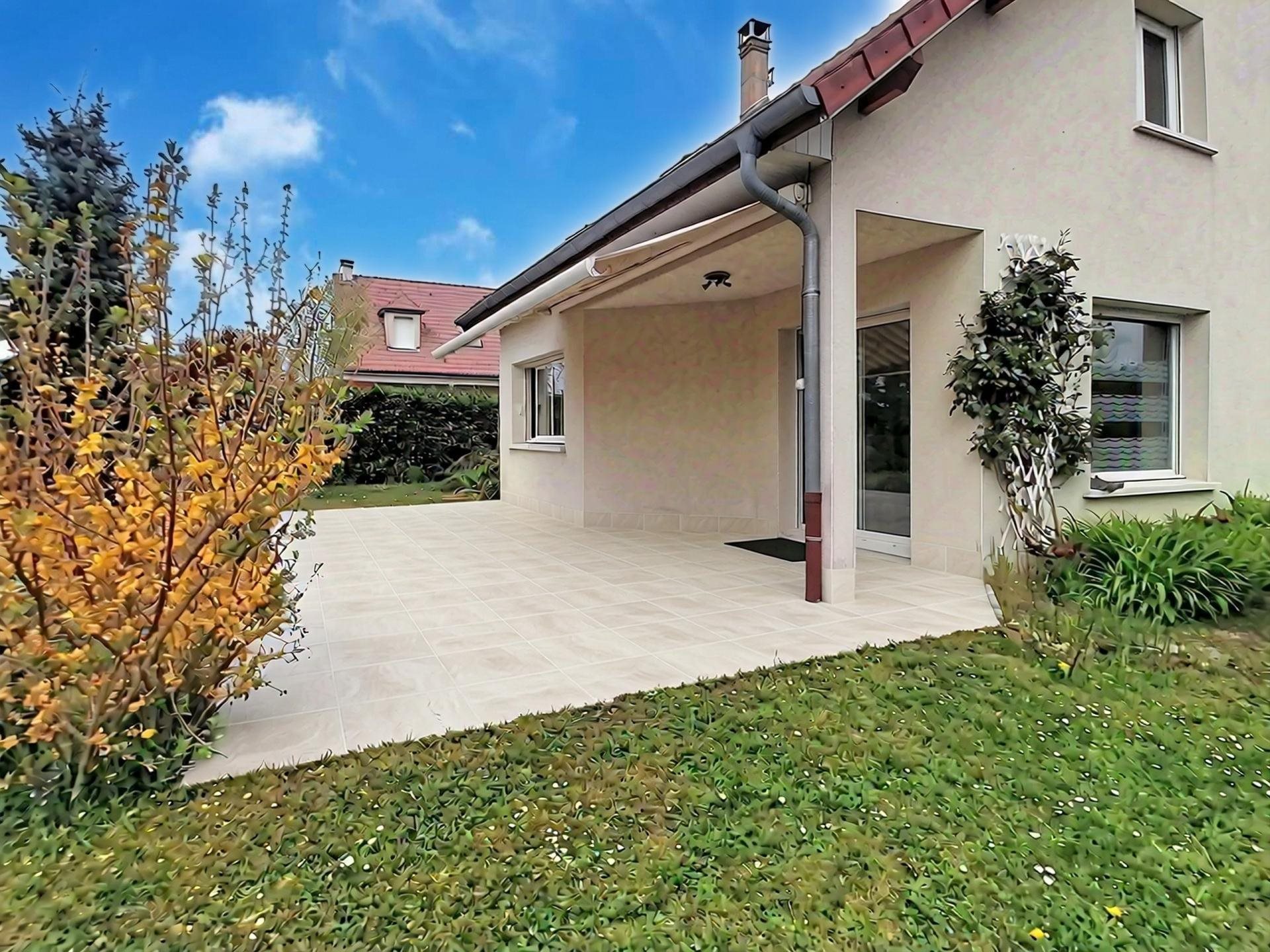 Maison à vendre, 156m², Clénay