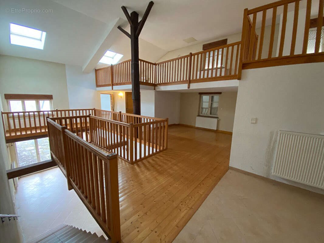Maison à vendre, 324m², Bénaménil