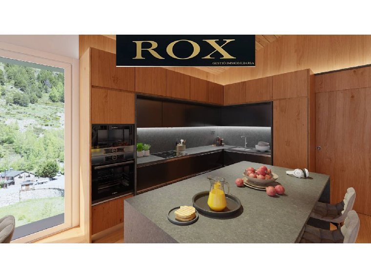 4-bedroom townhouse for sale in Canillo · 2 of 18