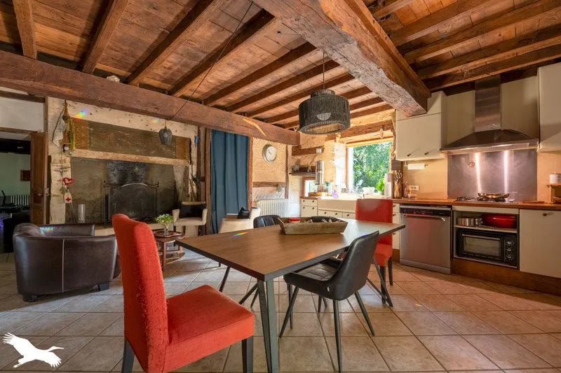 Maison à vendre, 277m², Saint-Pierre-de-Chignac